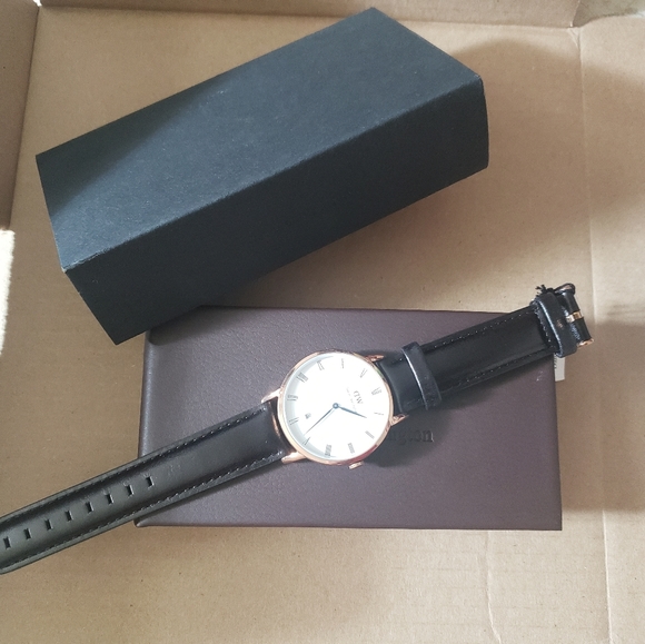 DANIEL WELLINGTON Dapper Sheffield Men's Watch - Picture 5 of 6